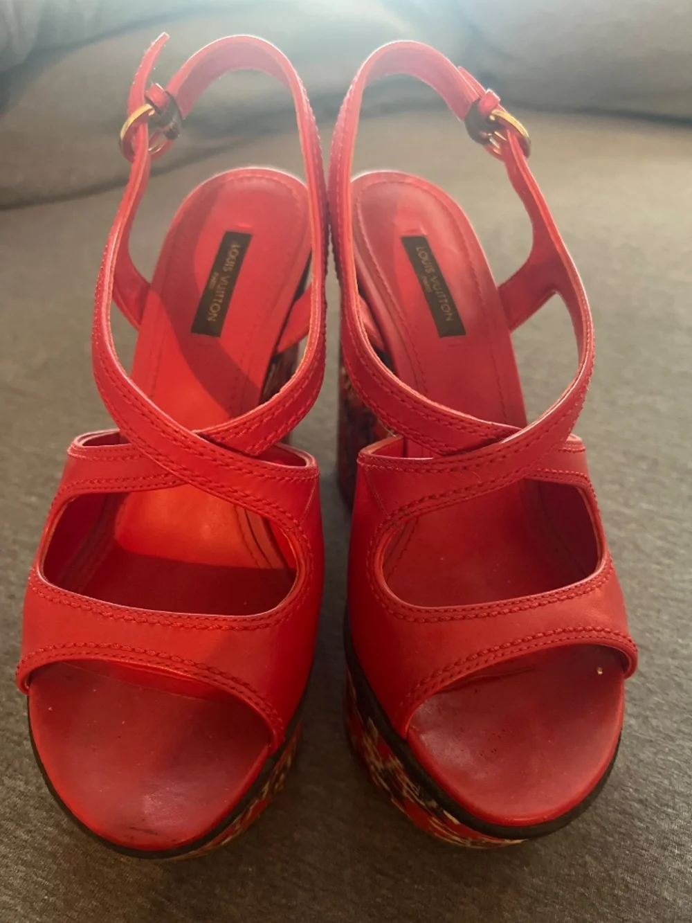 Louis Vuitton Cruise Collection Wedge Espadrilles – Navy Blue & Vintage Red